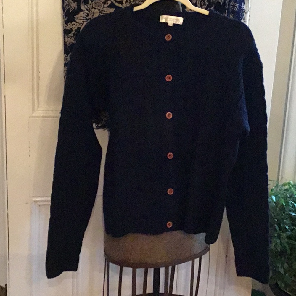 Women’s Wool Sweater - size large